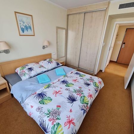 10Q - Z6 Apartament 801 Warsawa Bagian luar foto